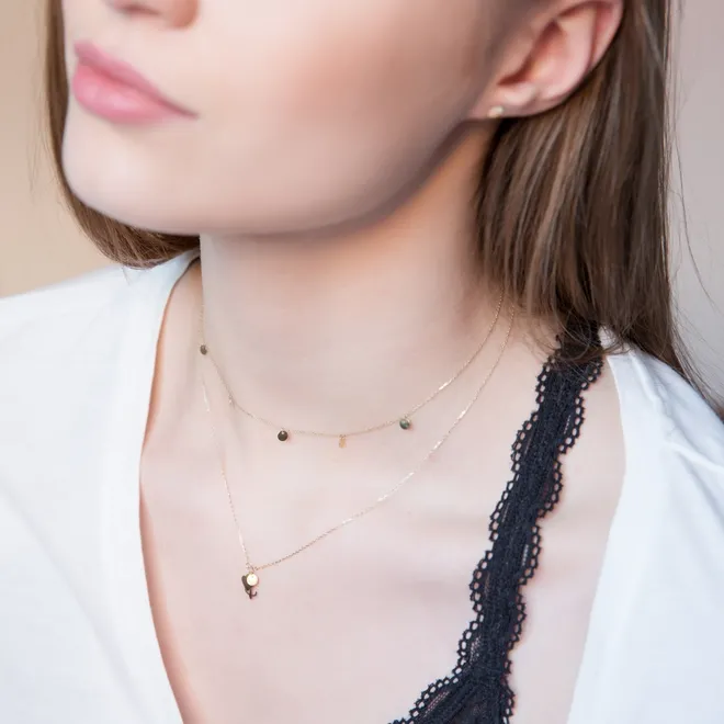 CHOKER Z BLASZKAMI;ZŁOTY