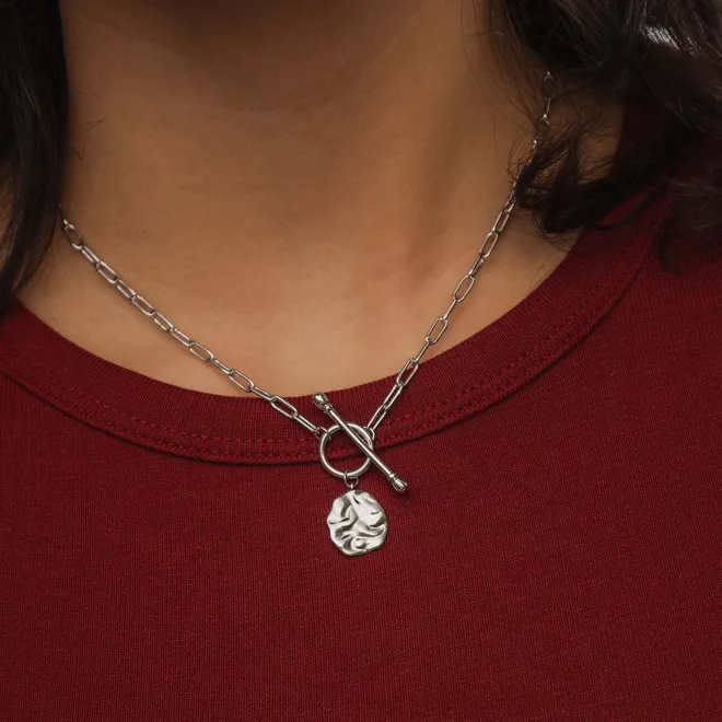 Choker z gniecioną blaszką; rodowany