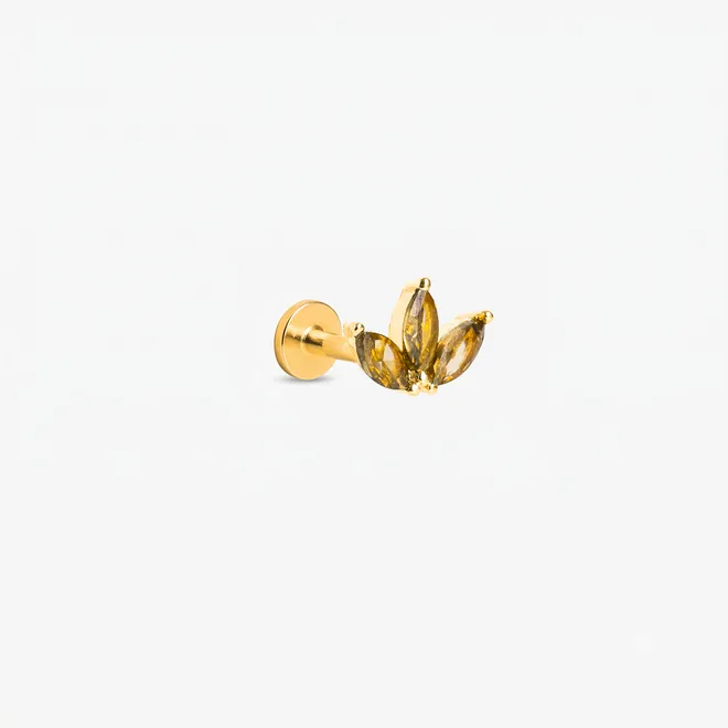 Kolczyk z zielonymi cyrkoniami 7,9 mm; srebrny pozłacany