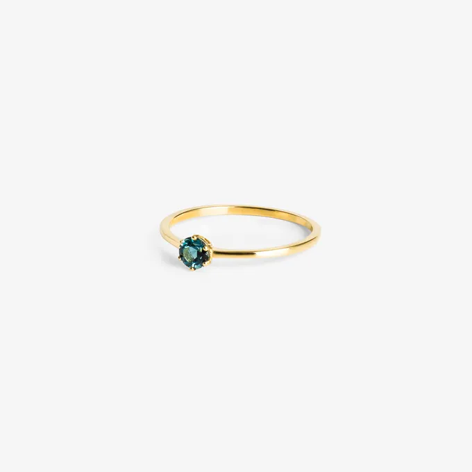 Pierścionek z topazem London Blue 3,9 mm; złoty