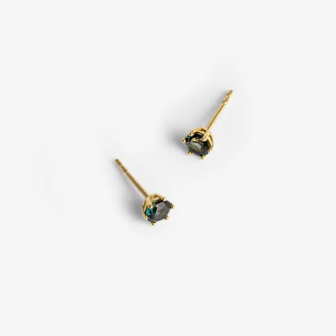 Kolczyki z topazem London Blue 3,8 mm; złote